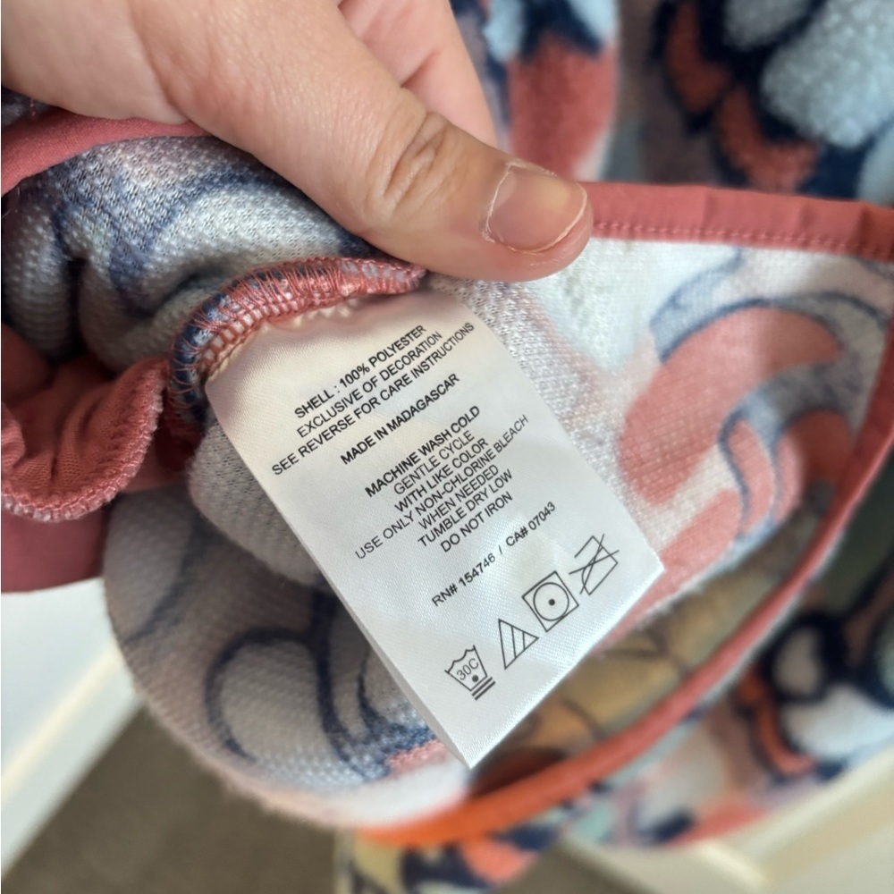 Colorful Mountain and Isles Patterned Fleece Pullover - Picture 9 of 10